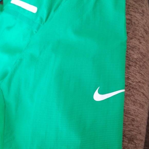 New - Picture 5 of 8